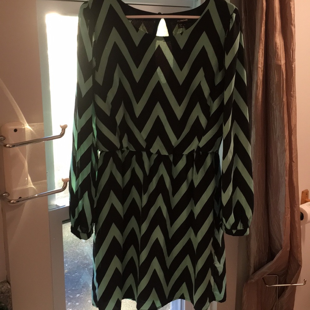 Retro Knee Length Chevron Print Dress